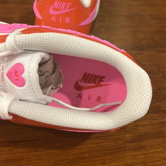 air force heart shoes